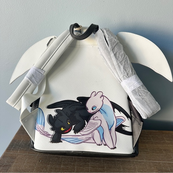 Loungefly How to Train Your Dragon Toothless & Light Fury Mini Backpack NWT - Picture 4 of 12